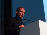 Varufakis: Moćnici bi trebalo da strahuju od umetnika