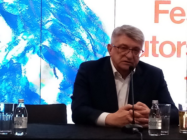 Sokurov: I believe in changes in Russia