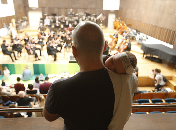 Novi koncerti za bebe u Beogradskoj filharmoniji