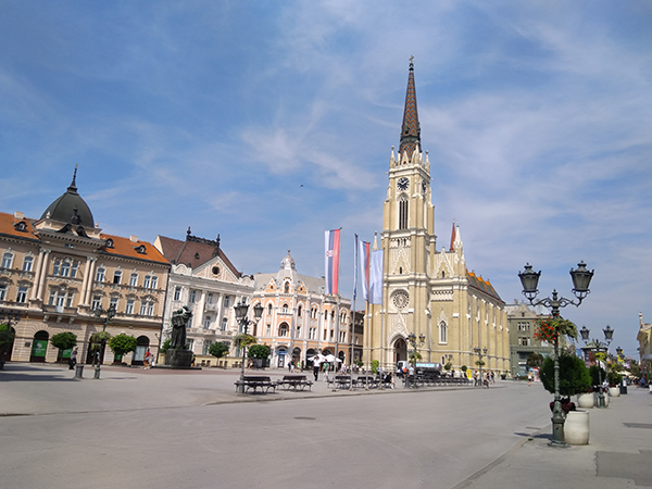 Poziv evropskim ekspertima za praćenje projekta Novi Sad 2021